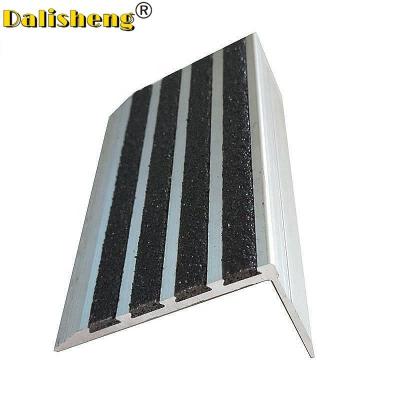 China Anti Slip Modern Carborundum Aluminum Staircase Anti Sniffing Fiberglass Glow-in-the-Dark Non-Slip Plate Cements FRP Tile Trim Strip Black Yellow Edge for sale