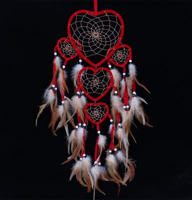 China India 2020 Red Tired 5 Heart Dream Catcher For Souvenir Wall Hanging Decoration Red Heart Dream Catcher for sale