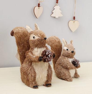 China Creative Handwork Christmas Squirrel Doll Christmas Ornament Squirrel Christmas Tree Ornaments Gift for sale