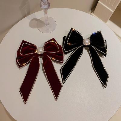 China Large Bow Retro Fashion Hair Accessories Super Velvet High End Twist Headwear Hair Clip for sale