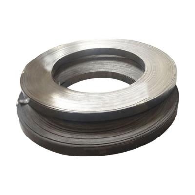 China Making Pipes Selling Hot Rolled Strip Cutting Heat Treatment Strip Steel for sale