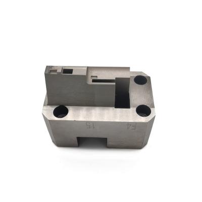 China SKD61 Professional Plastic Mold Maker Making Plastic Injection Mold Core Insert for sale