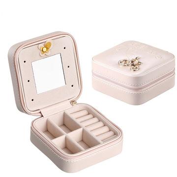 China Wholesale Korean Creative Jewelry Organizer Travel Style Portable Jewelry Storage Box Earring Studs Bag for sale