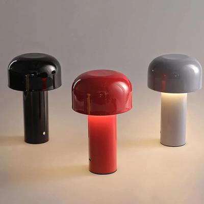 China Modern Italian Small Comfortable Rechargeable Night Lamp USB Mushroom Bedroom Lamp Portable Bedside Table Table Lamps for sale