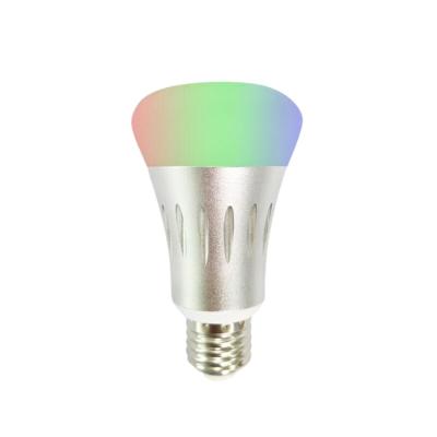 China Home hot selling rgb color changing wifi light bulb 7W five languages ​​smart led work for sale