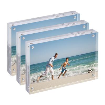 China Cuadro fotográfico de doble mesa lateral 10x15x2cm Acrílico Cuadro fotográfico magnético en venta