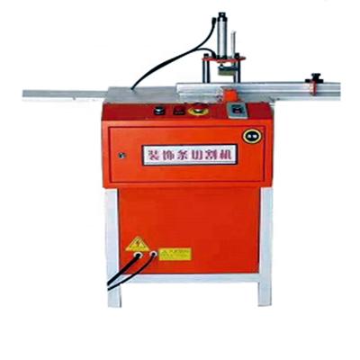 China Woodworking Decorative Cutting Machine Home Use Strip Cutting Machine for sale