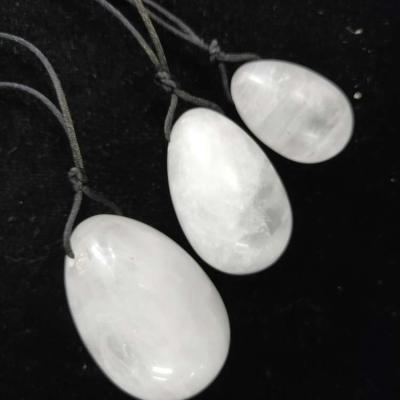 China Wholesale Natural China 2022 Gemstone Yoni Egg Drilled For Kegel Exercise Crystal Yoni Egg Set Clear Quartz for sale