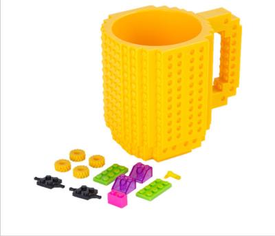 China Disposable 350ml block kidsDiy puzzle build-on plastic cup brick toy puzzle building block Lego cup gift kids mug with toy for sale