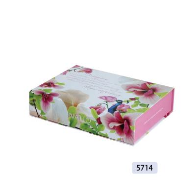 China Recycled Materials Custom Design Your Own Packaging , Cosmetic Gift Set Packaging Box for sale