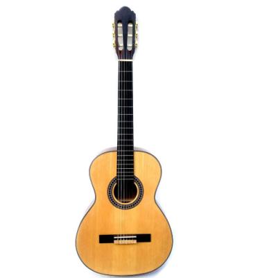 China Brand new exquisite 39 inch solid spruce wood top classical guitar with current cheap price ready for sale