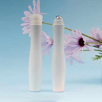 China Cosmetic On Sale Empty Cosmetic Roller Bottles Plastic Antiperspirant Roller Bottles Leakproof Rollerball Container for sale