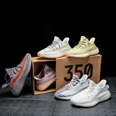 China 2023 Anti-slippery New Custom Design Original Custom Brand Logo Reflective Men's Yeezy 350 Running Shoes 350 Breathable Sneakers. for sale