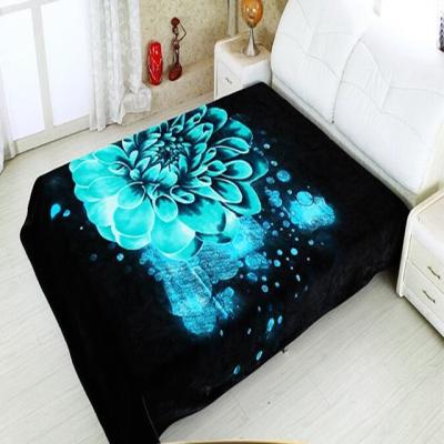 China Wholesale 100% Polyester Super Anti-pilling Korean Super Soft Embossed Soft Mink Blankets for sale