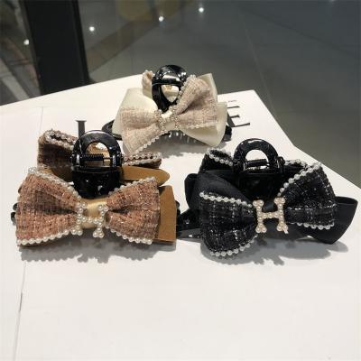 China Newest Hair Accessories Hair Accessories Alphabet Hair Clip Pearl Hairpin Bow Hair Claw Clip for sale