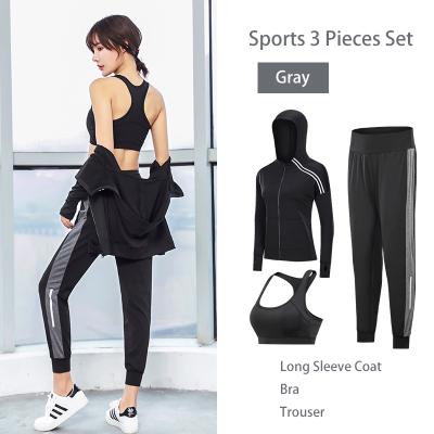 China Women's Yoga Suit Anti-UV Long Sleeve Loose Top Anti-UV Quick Dry Casual Sportswear 3 Piece Set for sale