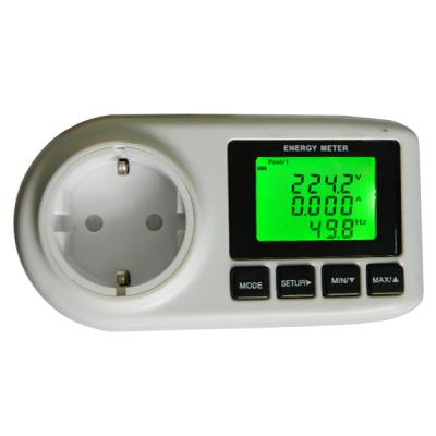 China LCD Display Socket Power Monitoring Reduce Smart Energy Meter SK410 for sale