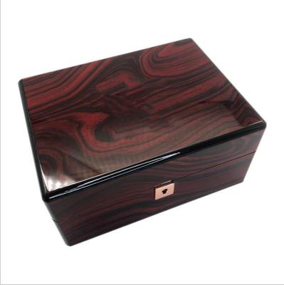 China Newest Wooden Handmade Black Glossy Lacquer Finish Logo Wooden Box Customized Watch Box for sale