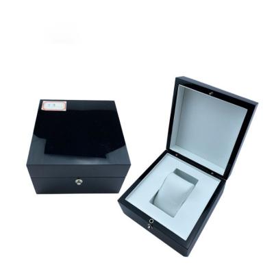 China Custom Made Standard Size Eco-friendly Glossy Wooden Box Watch Packaging Black Wrist Watch Box Simple Logo Watch Gift Box for sale