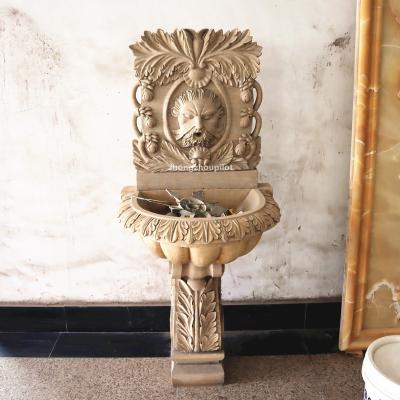 China Modern Hot Sale Europe Yard Decoration Stone Ancient Roman Male Man Statue Marble Main Wall Fountain for sale