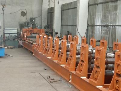 Chine Petit pain ondulé formant la machine, silo de système de PLC faisant la machine avec le rouleau antirouille à vendre