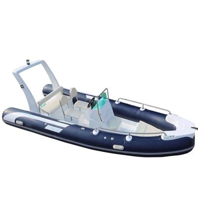 China Fiberglass Most Popular Luxury Fiberglass 520Cm Rib Boat With 17.1Ft Console for sale