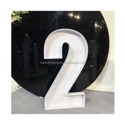 China Beauty 123 Giant 3D Anniversary Wedding Anniversary Acrylic Numbers For Wedding Decoration for sale