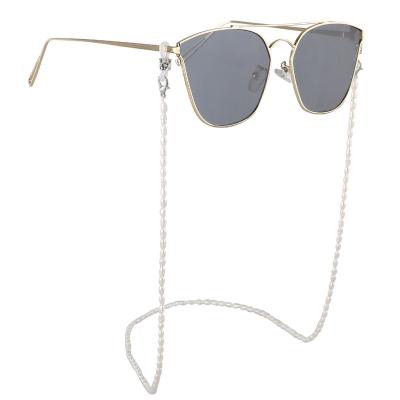 China CLASSIC Natural Pearl Fashion All-match Sunglasses Reading Glass Strap Lanyard Glasses Slip On Eyewear Chain for sale