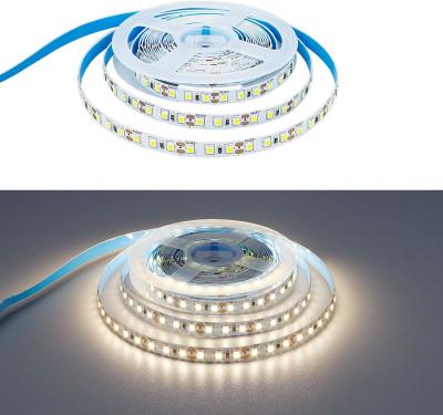 中国 香港トップ 12V フレクス LED ストライプ 4000K 天然白 SMD2835 LED 120LEDs/M 切断可能 柔軟な LED テープ 寝室用 IP20 販売のため