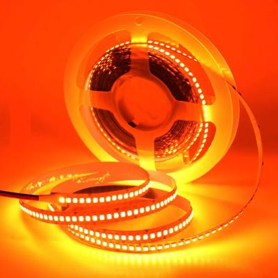 China 12V 240LEDS SMD 2835 LED Strip Light 1200LEDs 16.4Ft No resistente al agua Colores Rojo Verde Azul Naranja Para Barras en venta