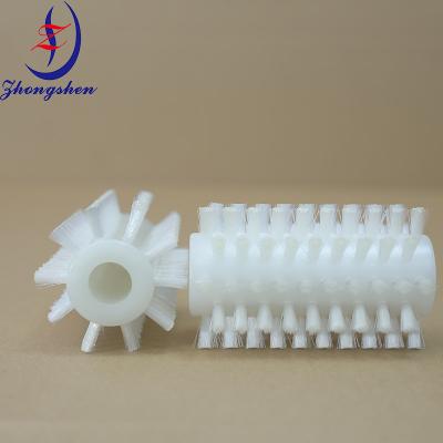 China Poultry Equipment Automation Layer Chicken Cage Cleaning Brush  for sale