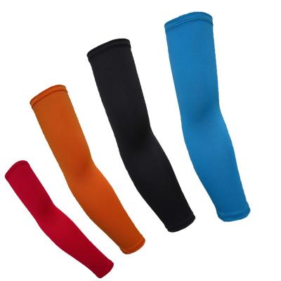 China 2020 hot-selling breathable outdoor sports sunscreen sleeves for men and women cycling basketball quick-drying arm sleeves for sale