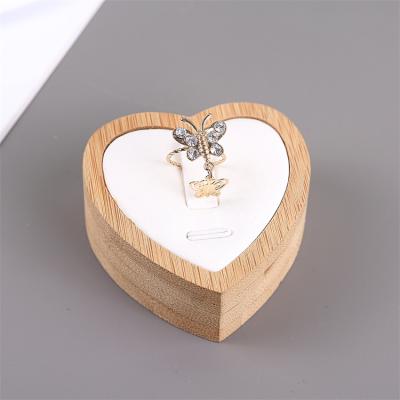 China Fashion Luxury Jewelry Tray Heart Jewelery Storage Ring Display Stand Fashion Wooden Jewelry Storage Box Elegance Simplicity for sale