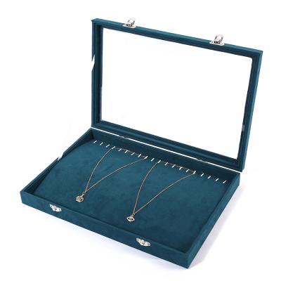 China Fashion Elegance Luxury Simplicity Dustproof Necklace Display Box With Lid Flannel Display Box Exquisite Necklace Jewelry Display Stand for sale