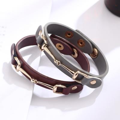 China New Fashion Gold Metal Vintage High-Grade Leather Fashionable Bangle Woman Retro Adjustable Bangle For Lady Dinner Party Jewelry for sale