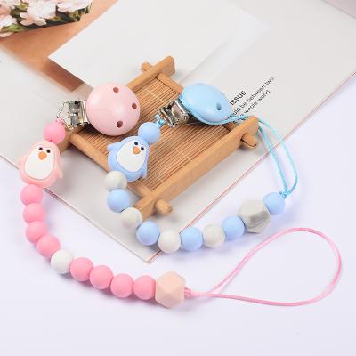 China BPA Free Newborn Baby Boy Girl Pacifier Chain/Cuts BPA Free Silicone Dummy Pacifier Clips Chain Animal Care Teething Pendant Gift for sale