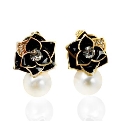 China Fashion Cute Pearl Rose Stud Earrings Plating 925 Sterling Silver Zircon Palace Cultured Ear Studs Women Jewelry for sale