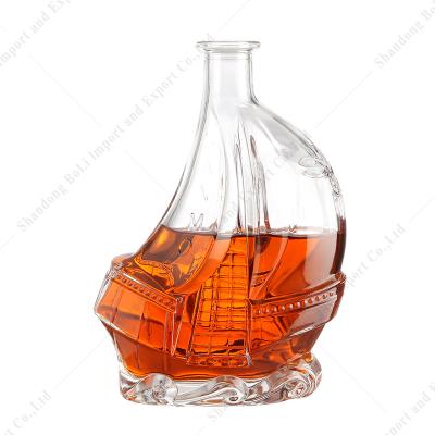 China Hot Selling Empty Whiskey Brandy Tequila Wine Glass Bottle Beverage Flint Vodka Superb 700ml 750ml 1000ml Factory Direct Supply for sale