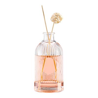 China Gift & Factory Professional Craft Reed Diffuser Bottle 120Ml/150Ml Or Round Or Square Clear Glass Customized Sizes Reed Diffuser Bottle for sale