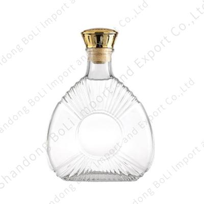 China Beverage Whiskey Brandy Juniper Tequila Liquor Bottle Empty Glass Bottle 600ml 700ml 750ml Customized for sale