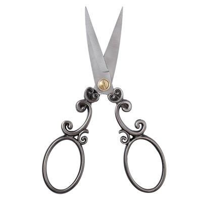 China European Embroidery Vintage Stainless Steel DIY Scissors Sewing Tools Cloud Pattern Dressmaker Shears Scissors For Embroidery for sale