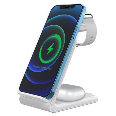 China Csvc 2021 High Speed ​​QI Smart All In One 3 in 1 15w Portable Type-C Magnetic Qi Fast Wireless Charger for sale