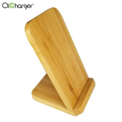 China Mobile Phone Wooden 10w Charger Bamboo Fast Wireless Stand For iPhone Samsung For Huawei for sale