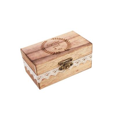 China Wooden Jewelry Packaging Wedding Ring Box, Rustic Style Birthday Engagement Valentine's Day Decorative Jewelry Box for sale