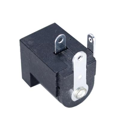 China XYFW PCB Universal 5A 3Pins DC Power Jack High Current Connector for Audio Charger for sale