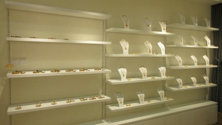 Verified China supplier - Guangzhou Lingfei Jewelry Co., Ltd.