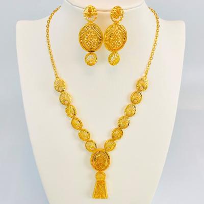 China FASHIONABLE Luxury Gold Star Jewelry Top Quality Jewelry Display Set With Ring for sale