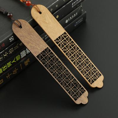 China Custom Education Laser Engraving Natural Wood Bookmark Decoration Wooden Bookmarks for sale