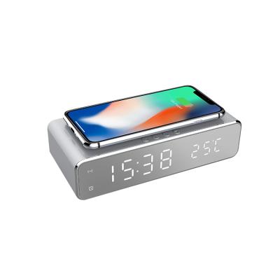 China Best Selling Custom Mobile Phone Logo LED Digital Alarm Clock 10Watt Wireless Charger for sale