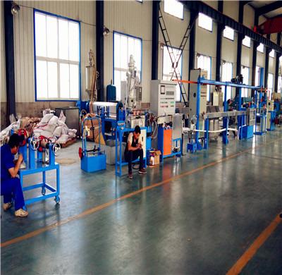 China Extruding Carbon Fiber Insulation Heating Cable Wire Extrusion Production Line Machine for sale